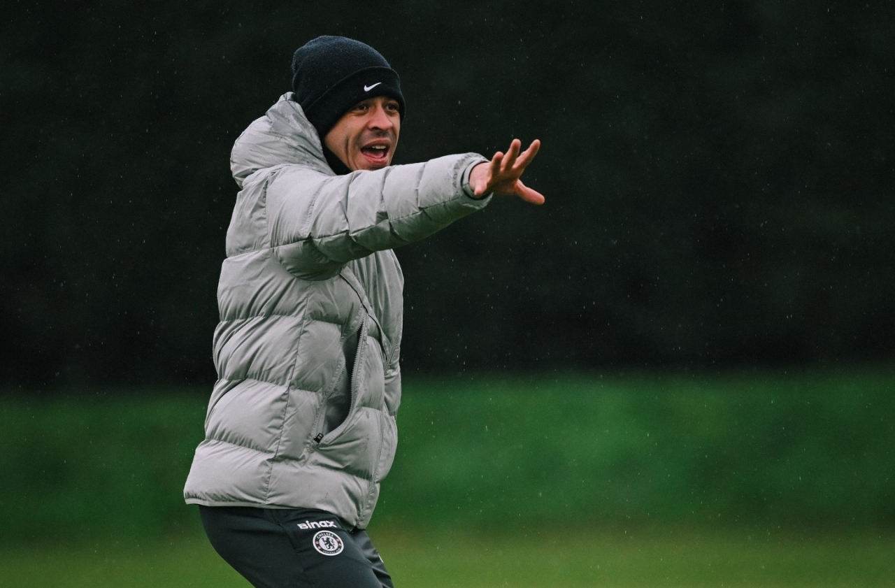 HLV Rosenior ra mắt ngọt ngào, Chelsea thắng tưng bừng tạo ấn tượng mạnh